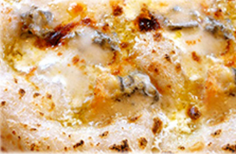 ４種のチーズのピッツァ